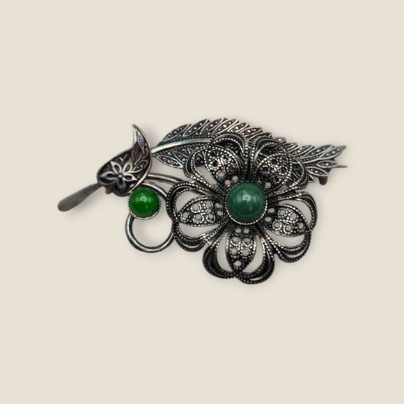 Green Cabochon Floral Vintage Filigree Spanish Brooch - Picture 9 of 9